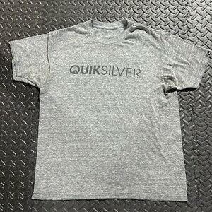Quicksilver t shirt size M